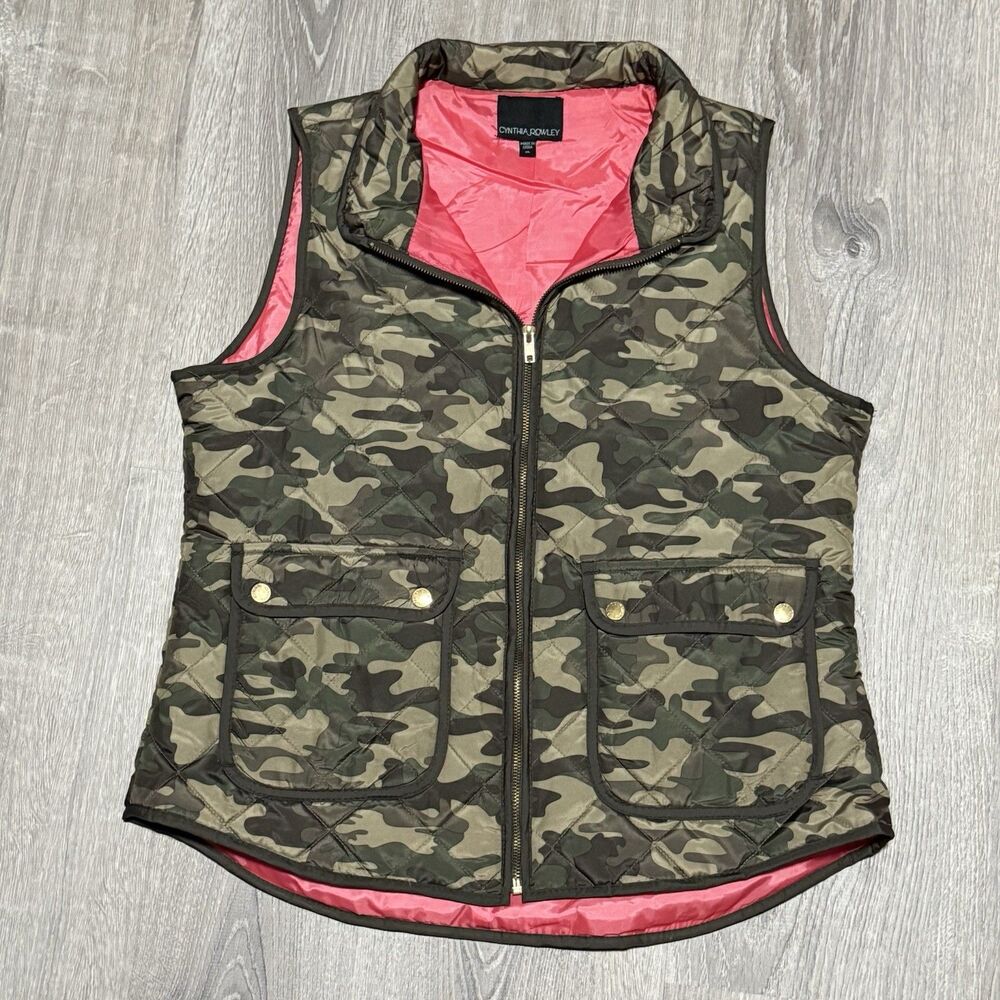 Cynthia Rowley Women’s Camo Quilted Vest Size XL Pink Lining Sleeveless Zip-Up
